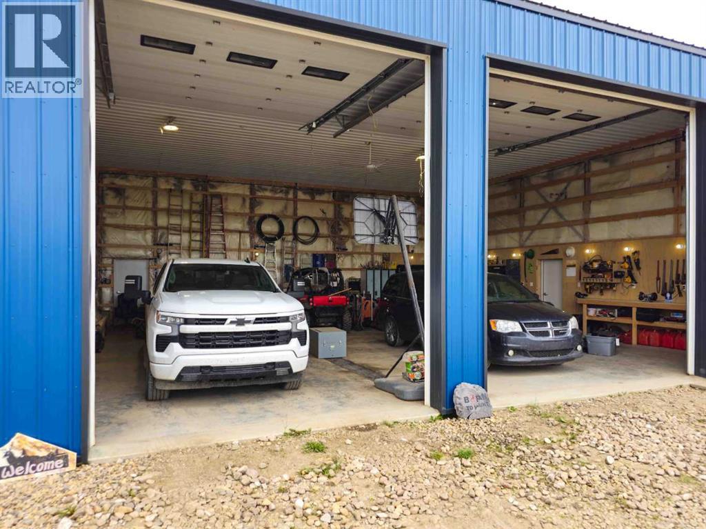 Hi Way 590 Property Photo 17