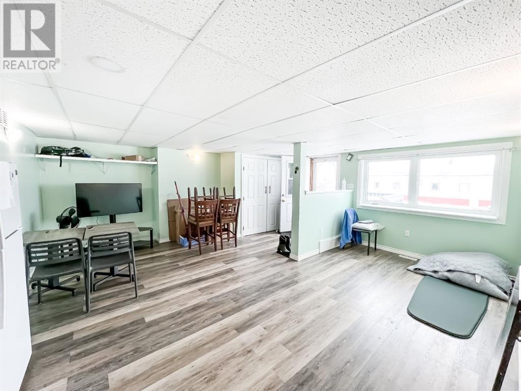 11113 102 Avenue Property Photo 27