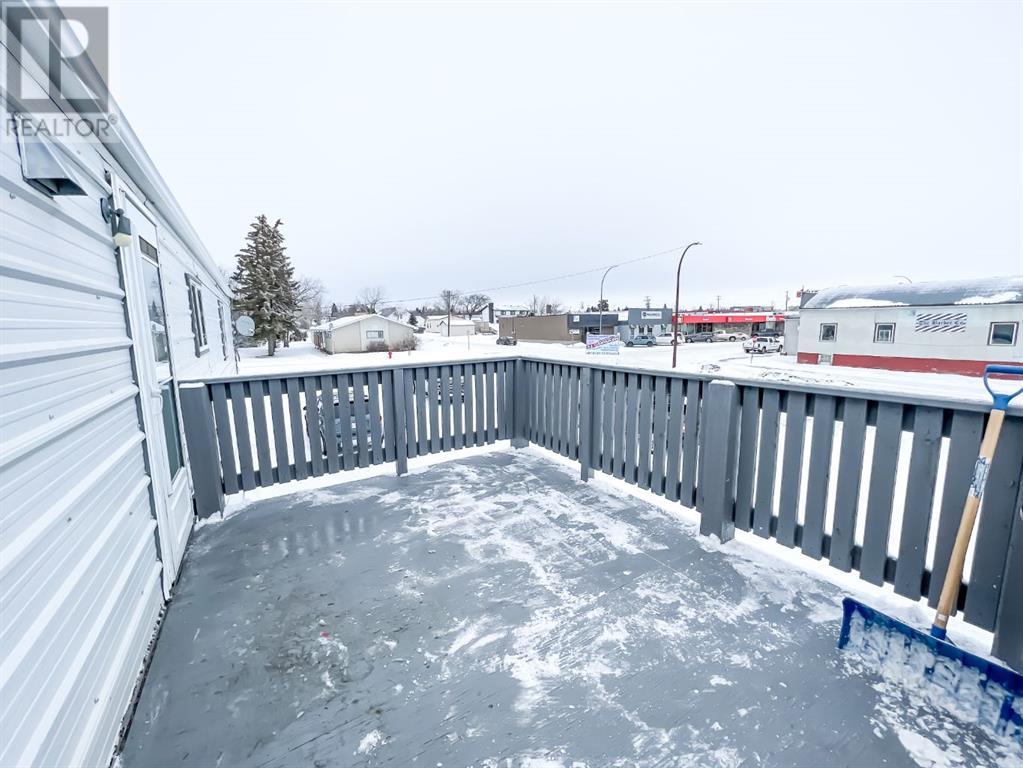 11113 102 Avenue Property Photo 33