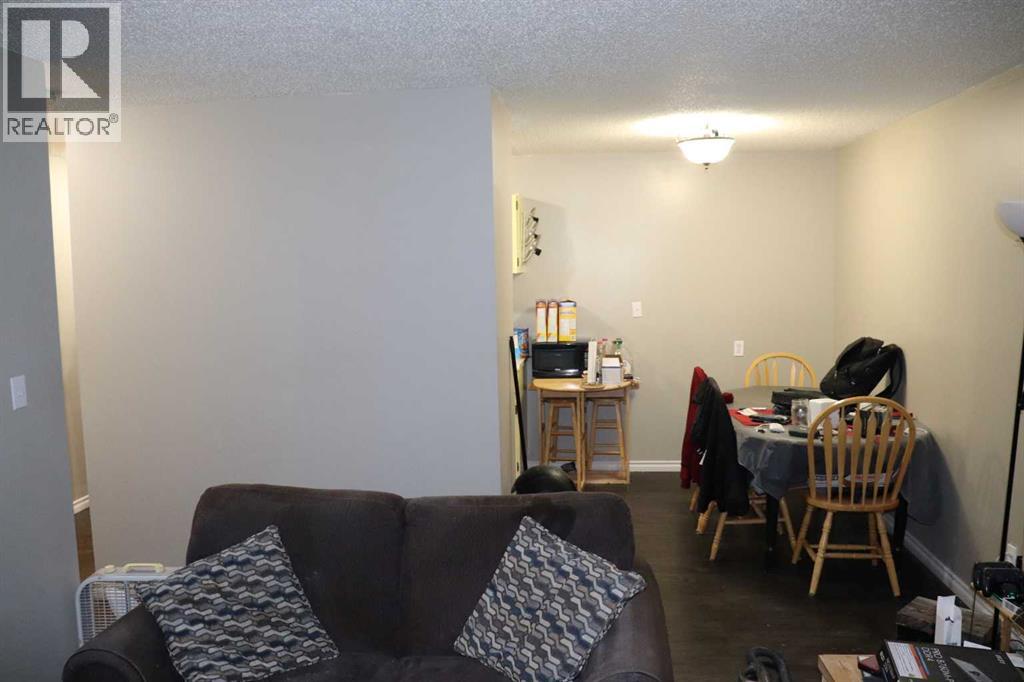 1221 Westhaven Drive Property Photo 6