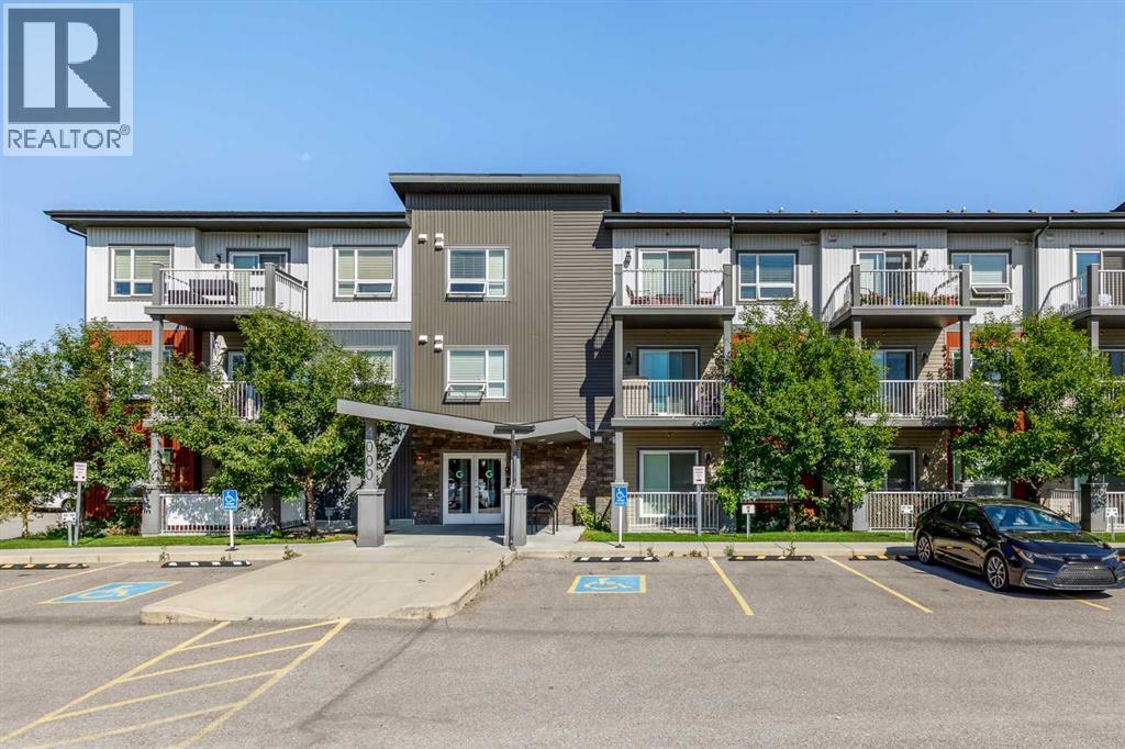 4205, 5305 32 Avenue Sw Property Photo 1