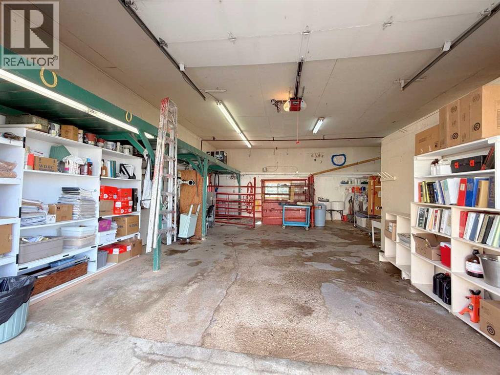5615 Railway Avenue Property Photo 14