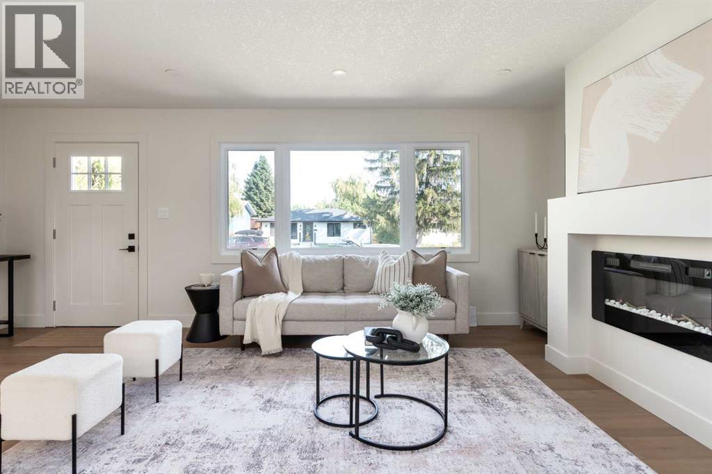 15 Hoover Place Property Photo 5