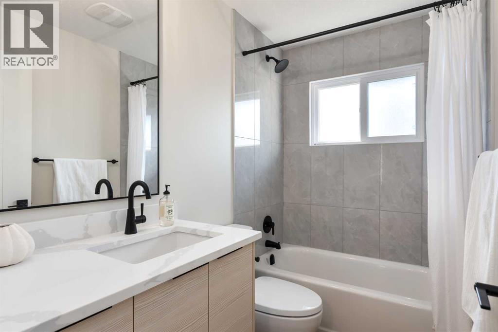 15 Hoover Place Property Photo 8