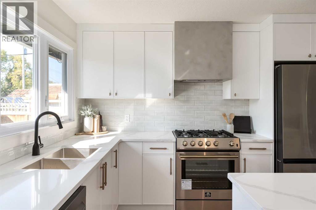 15 Hoover Place Property Photo 20