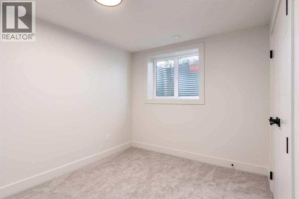 15 Hoover Place Property Photo 34