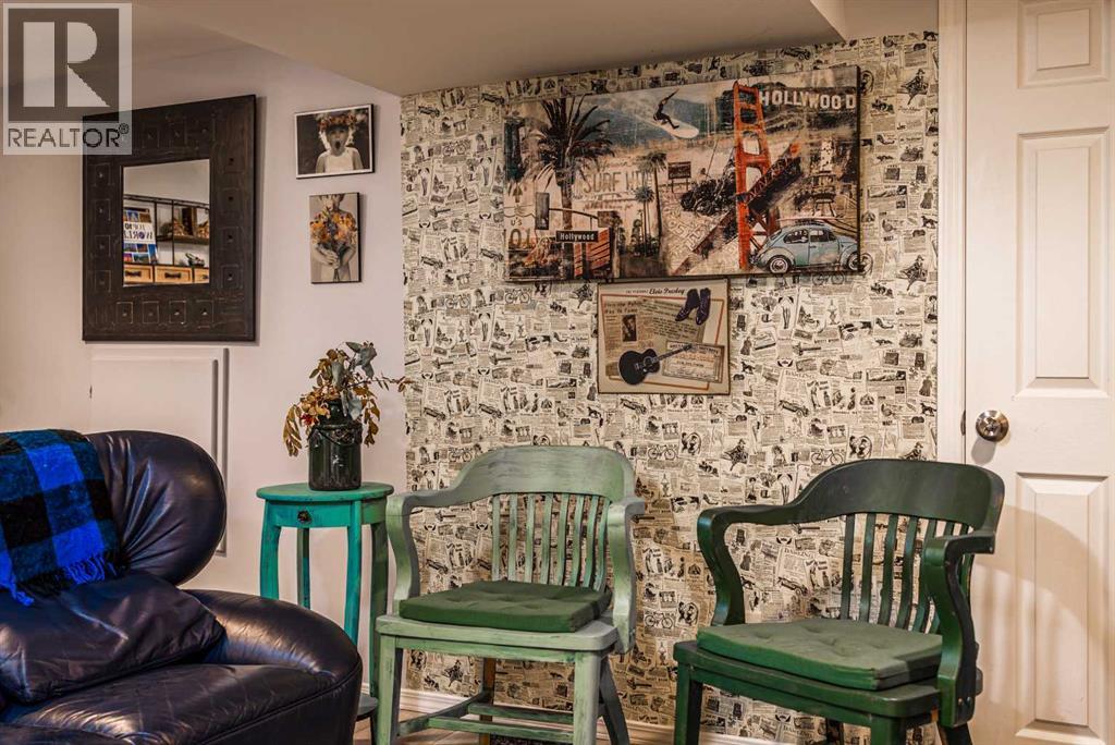 39 34 Avenue Property Photo 30