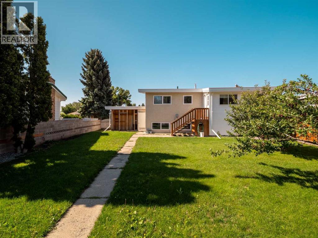 1223 St. Catherine Road N Property Photo 8