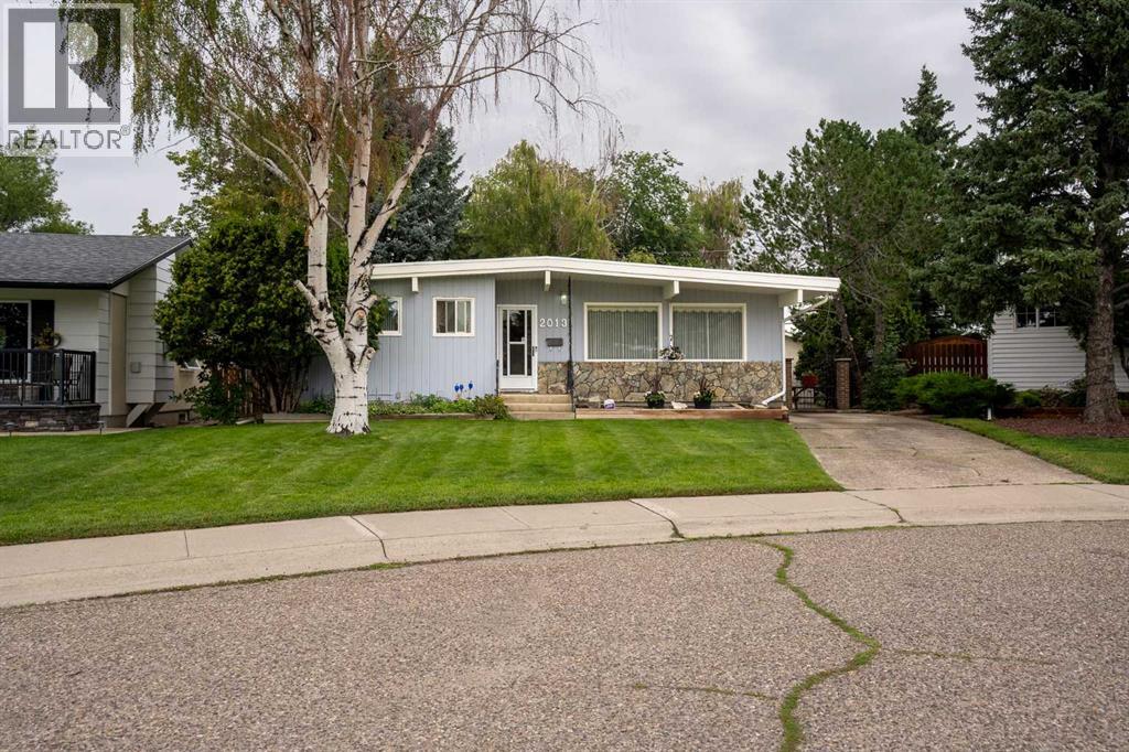 2013 23 Avenue S Property Photo 1