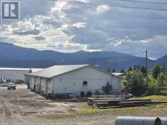 10309 97 Street Property Photo 3