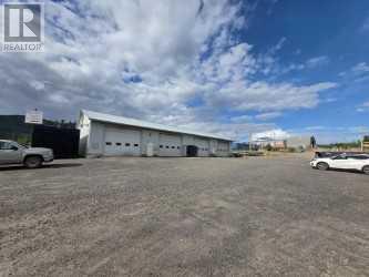 10309 97 Street Property Photo 9