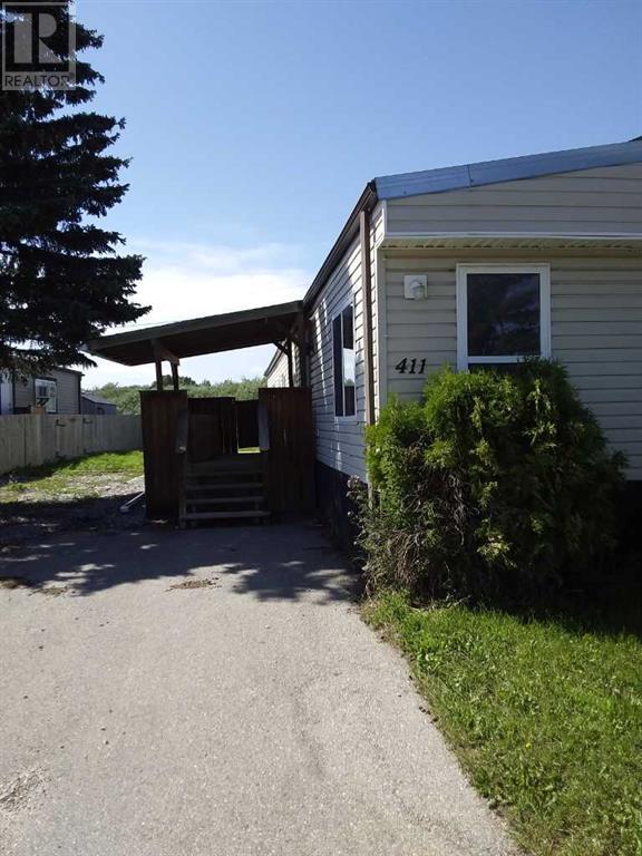 411 Kannell Drive Ne Property Photo 1