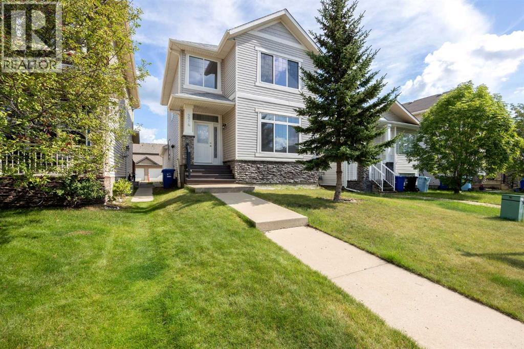 274 Thrush Street Property Photo 1