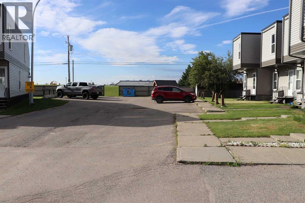 5437 10 Avenue Property Photo 17