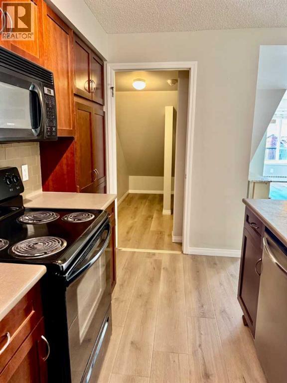 214 Mckenzie Towne Lane Property Photo 6