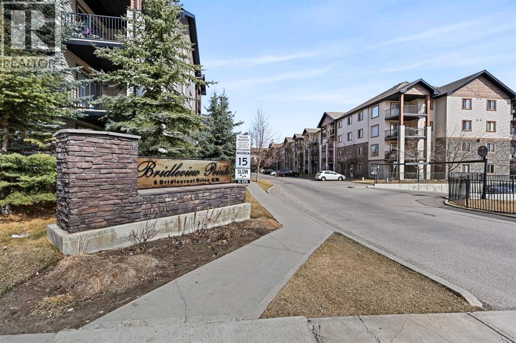 2327, 8 Bridlecrest Drive Sw Property Photo 1