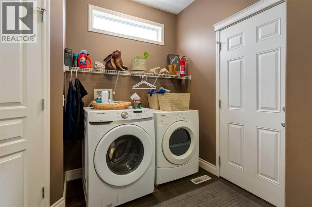 169 Tuscany Ridge Park Property Photo 16