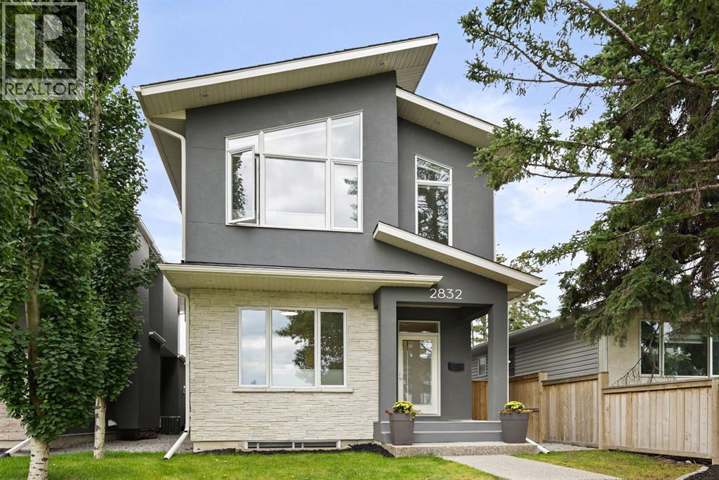 2832 42 Street Sw Property Photo 1