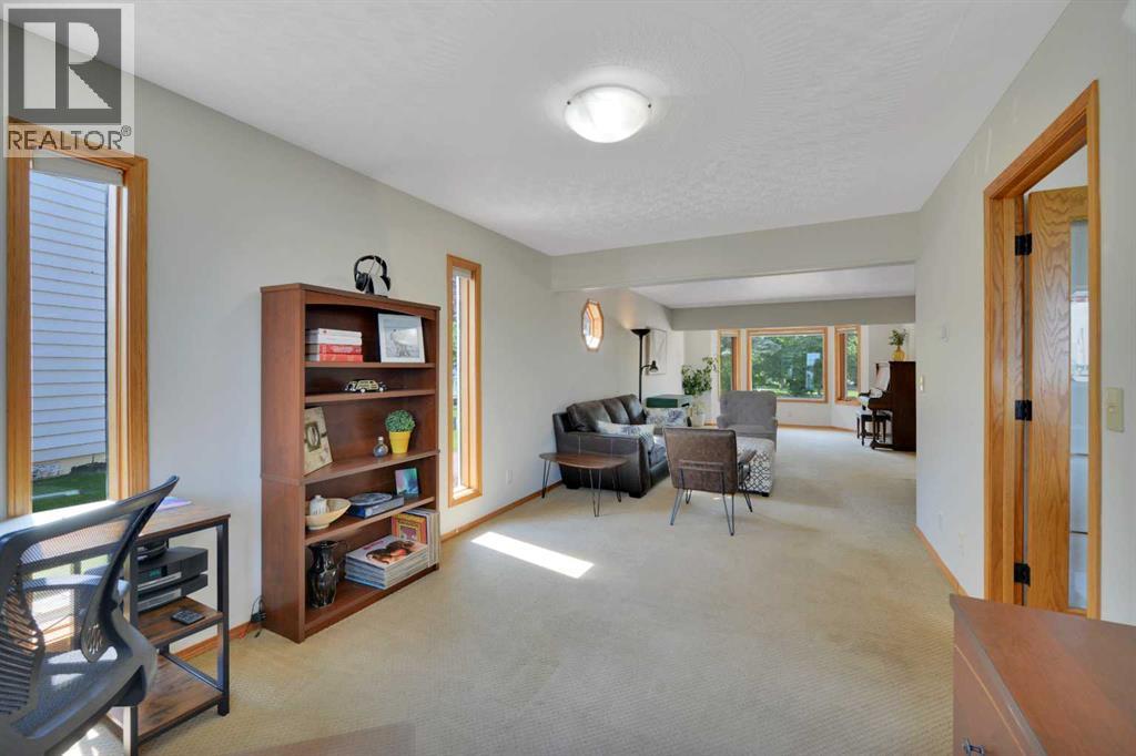 9 Rustic Road Property Photo 7