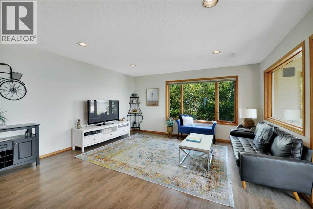 9 Rustic Road Property Photo 15
