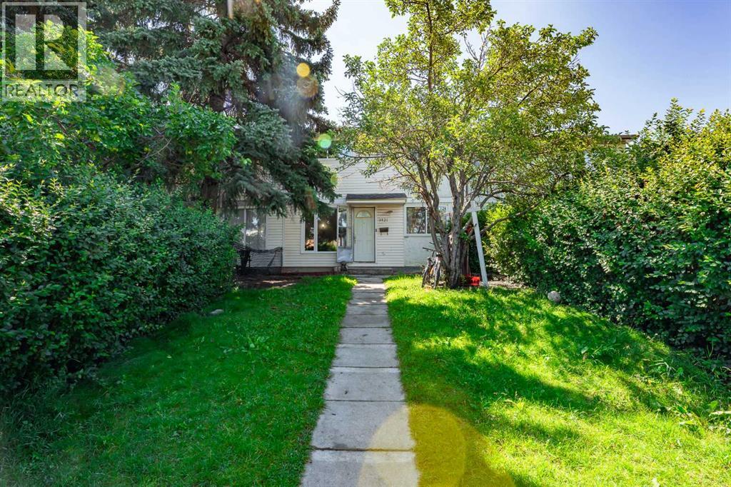 3921 30 Avenue Se Property Photo 1