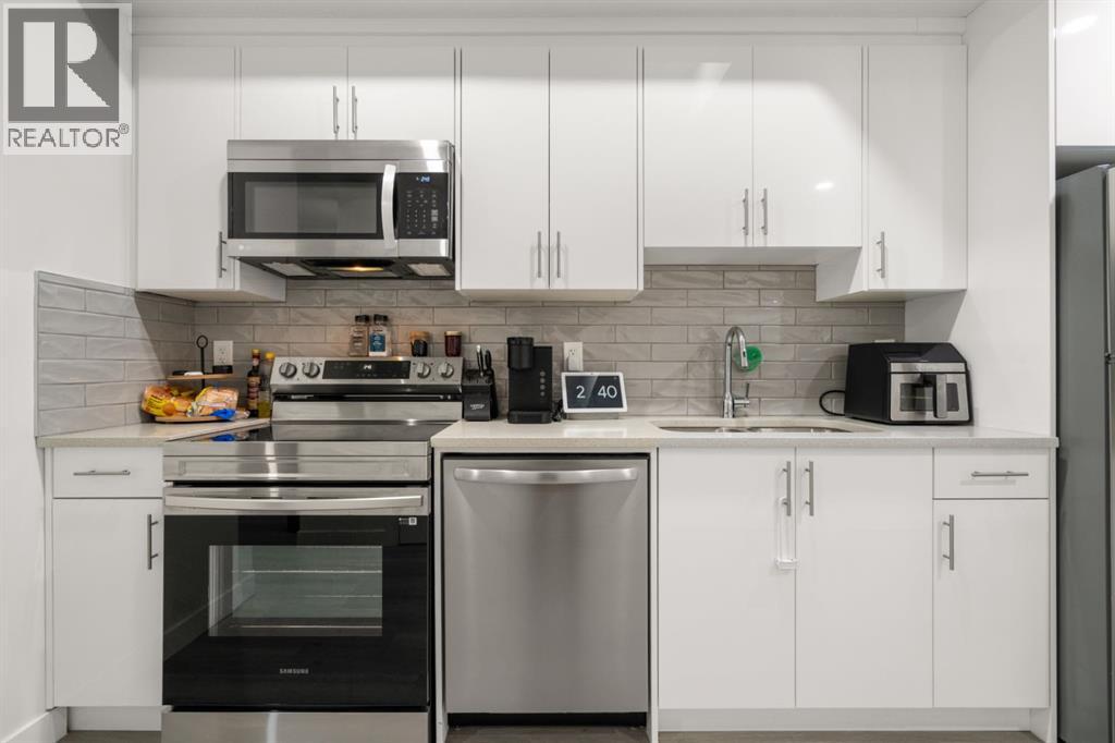 104 Carringsby Manor Property Photo 38