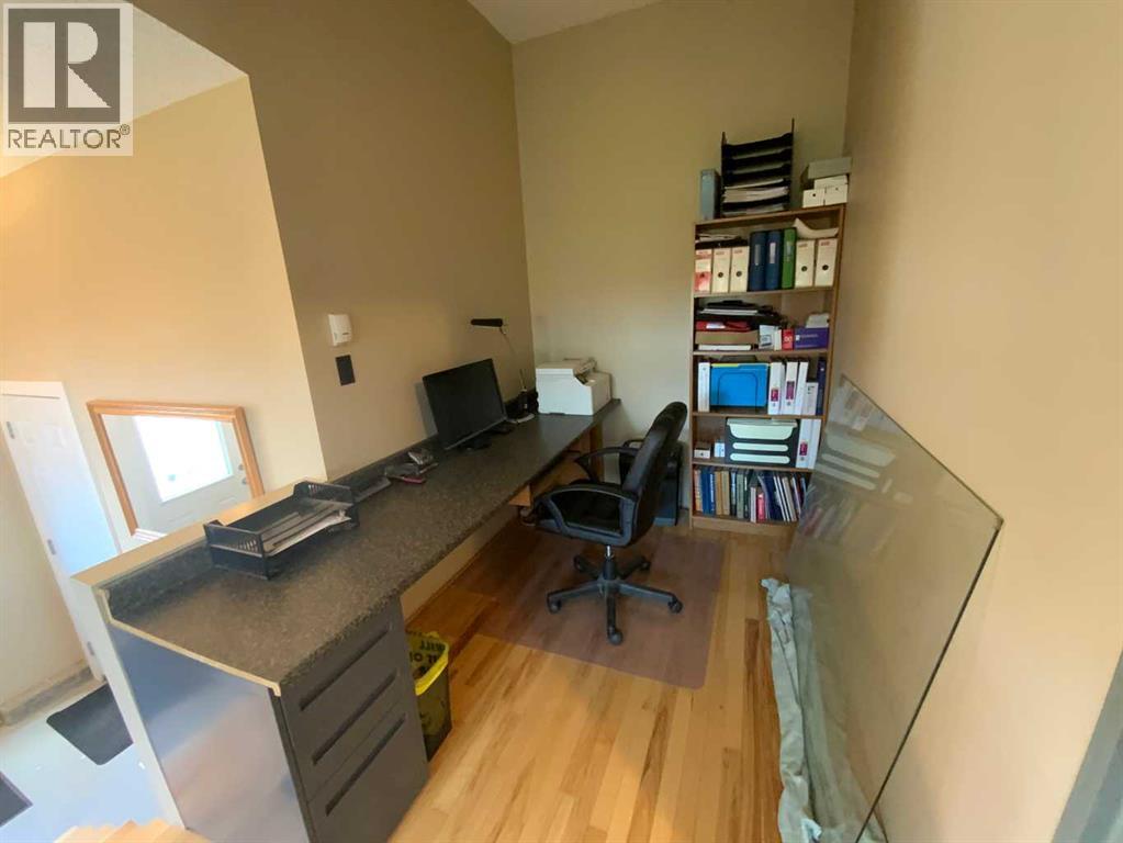 231052 330 Township Property Photo 6