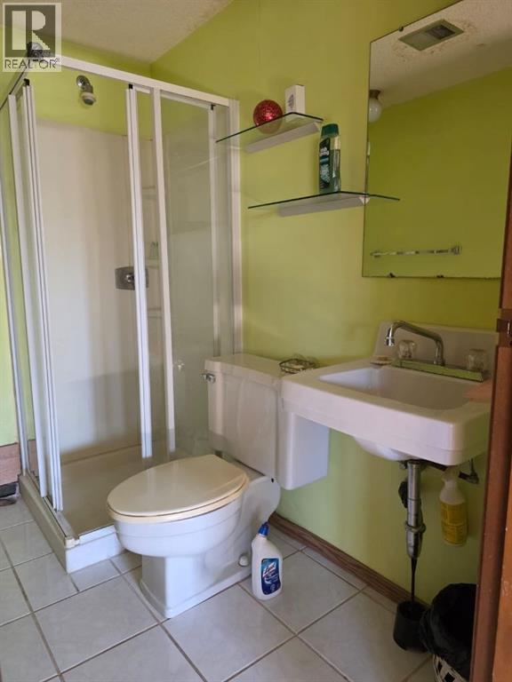 4716 55 Avenue Property Photo 17