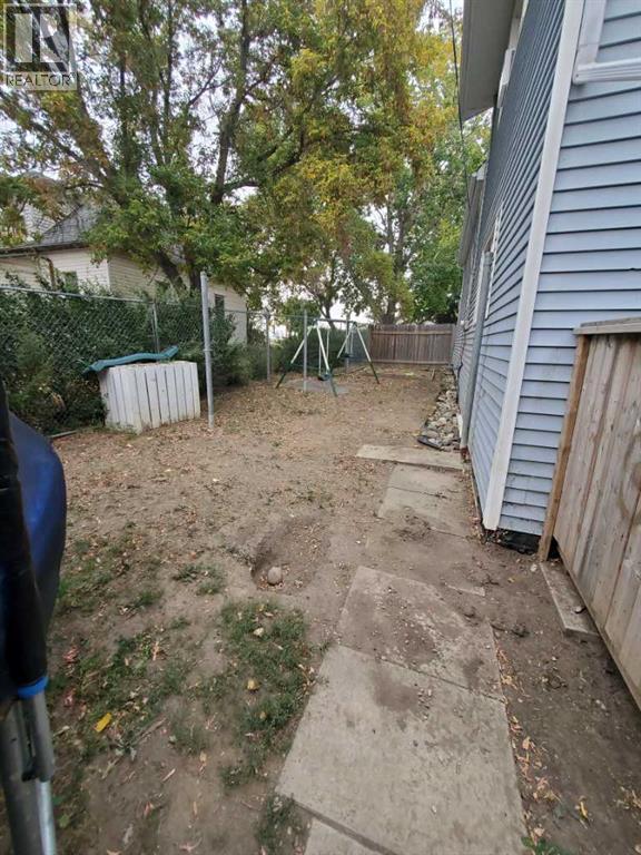 5136 46 Street Property Photo 21