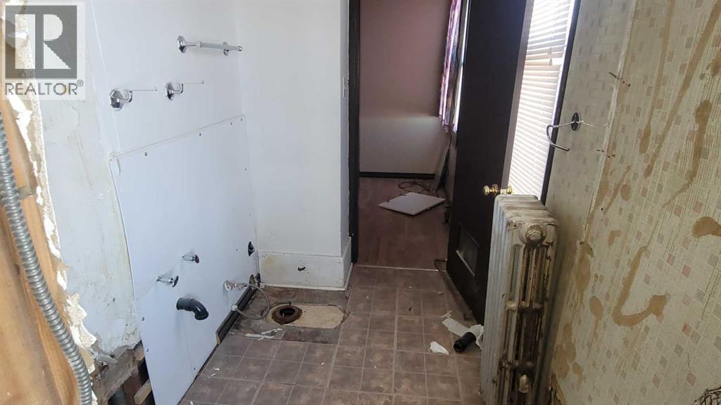4918 50 Avenue Property Photo 26
