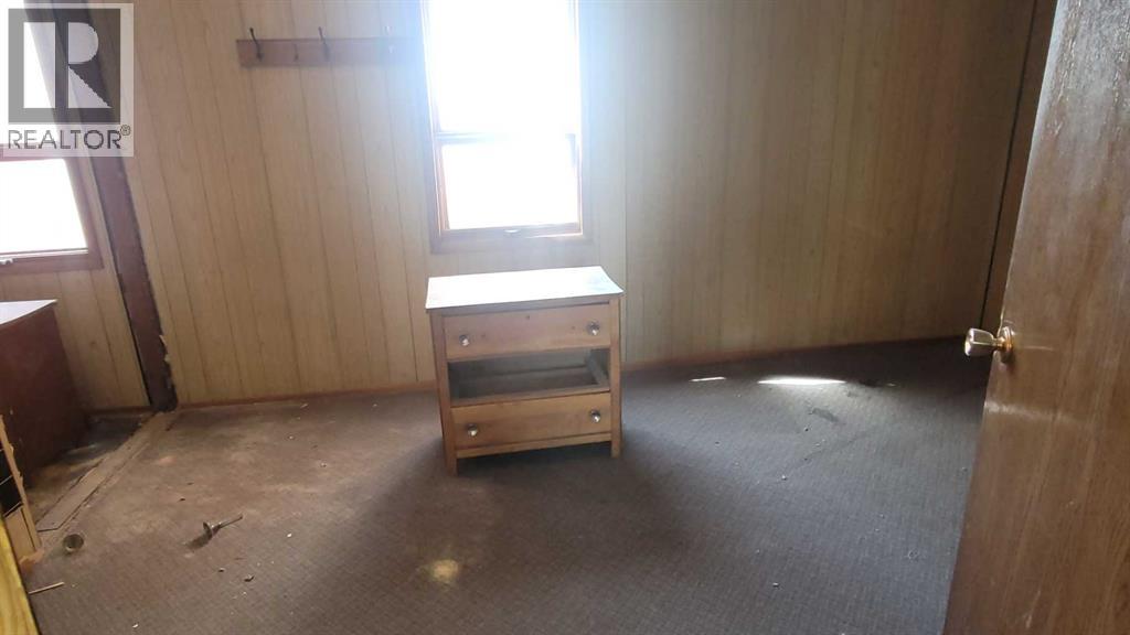 4918 50 Avenue Property Photo 28