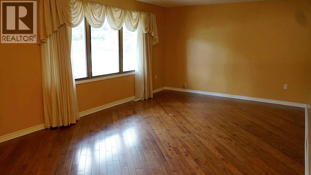 5308 52nd Avenue Property Photo 10