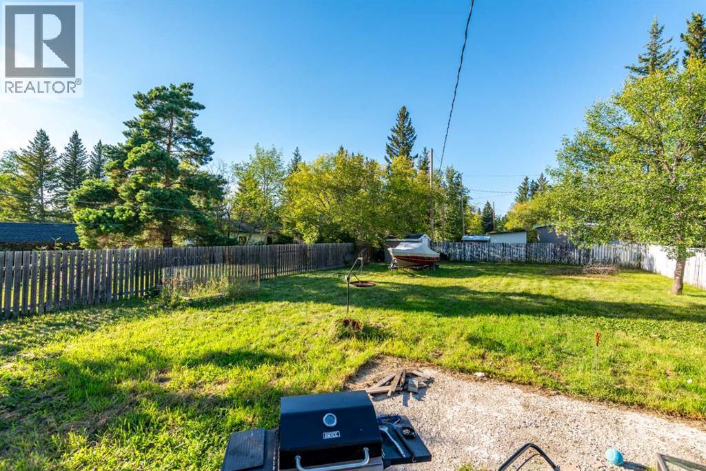 116 1 Avenue W Property Photo 27