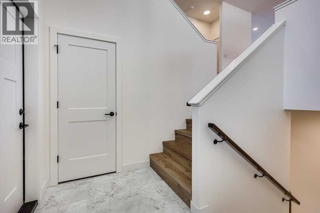 56 Emmett Crescent Property Photo 6