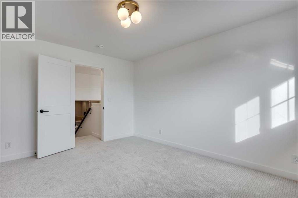 56 Emmett Crescent Property Photo 26