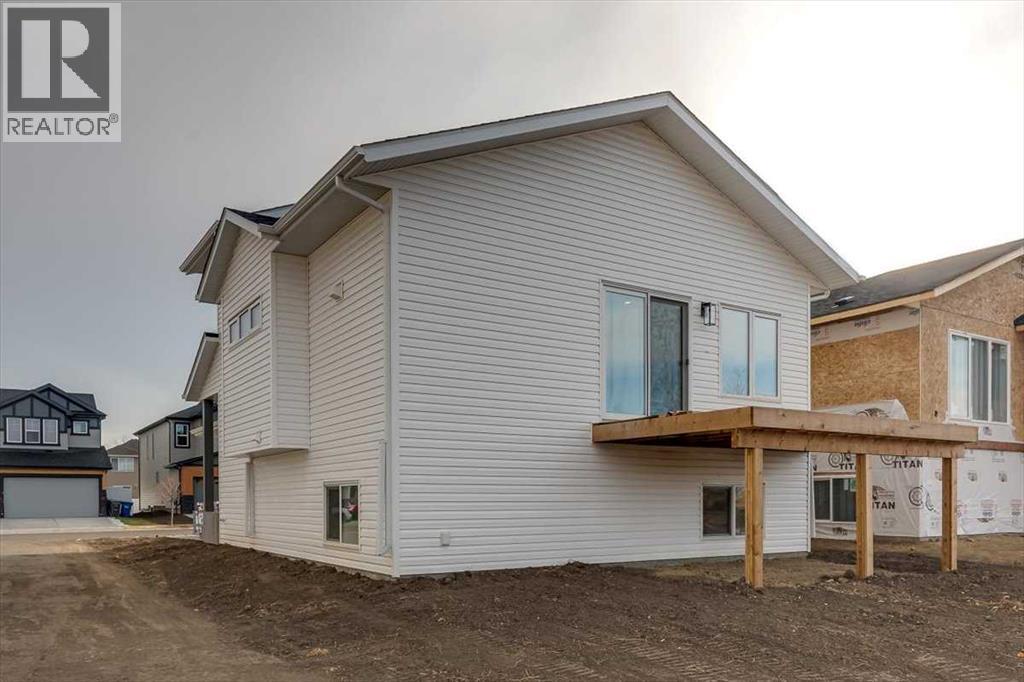 56 Emmett Crescent Property Photo 48