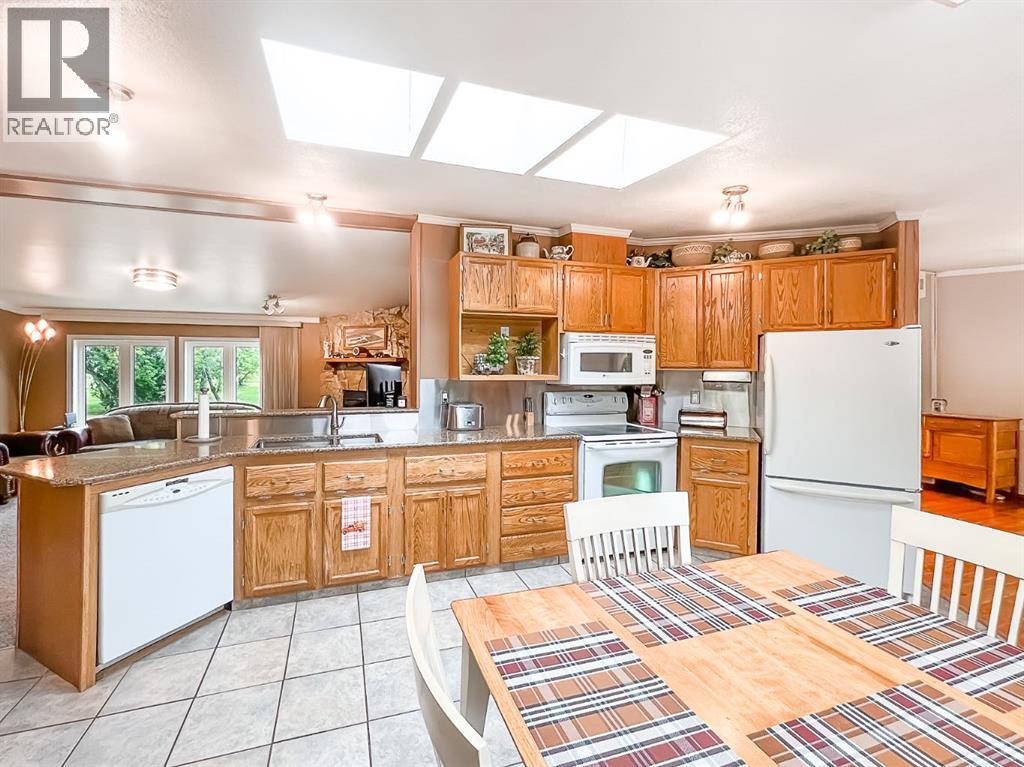 77132 Range Road 212 Property Photo 4