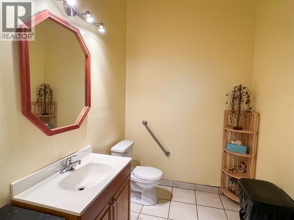 77132 Range Road 212 Property Photo 32