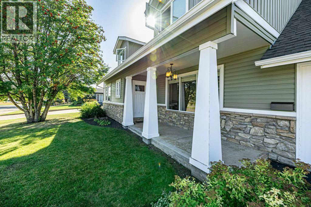 33 Fairway Drive Property Photo 5