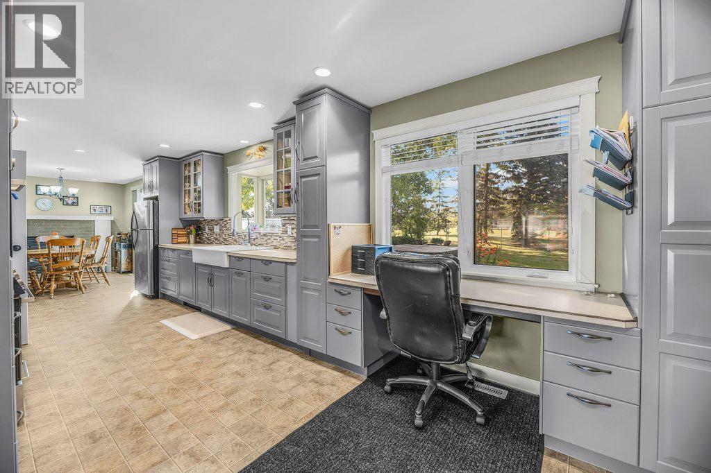 33 Fairway Drive Property Photo 21