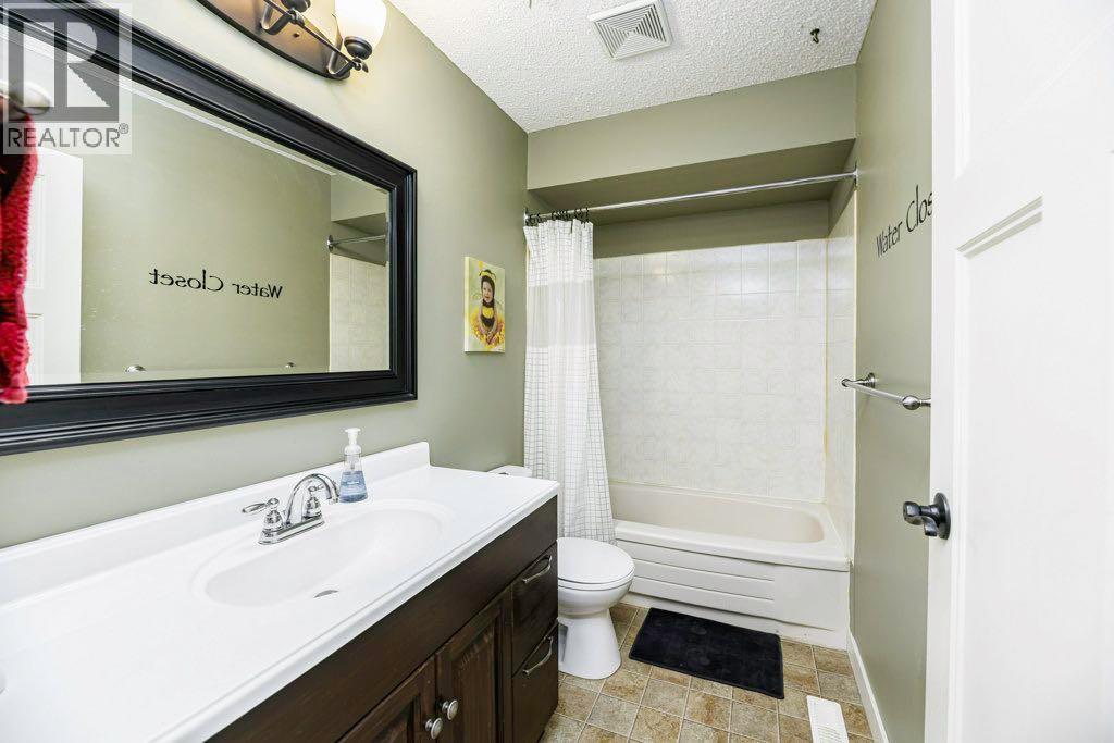 33 Fairway Drive Property Photo 27