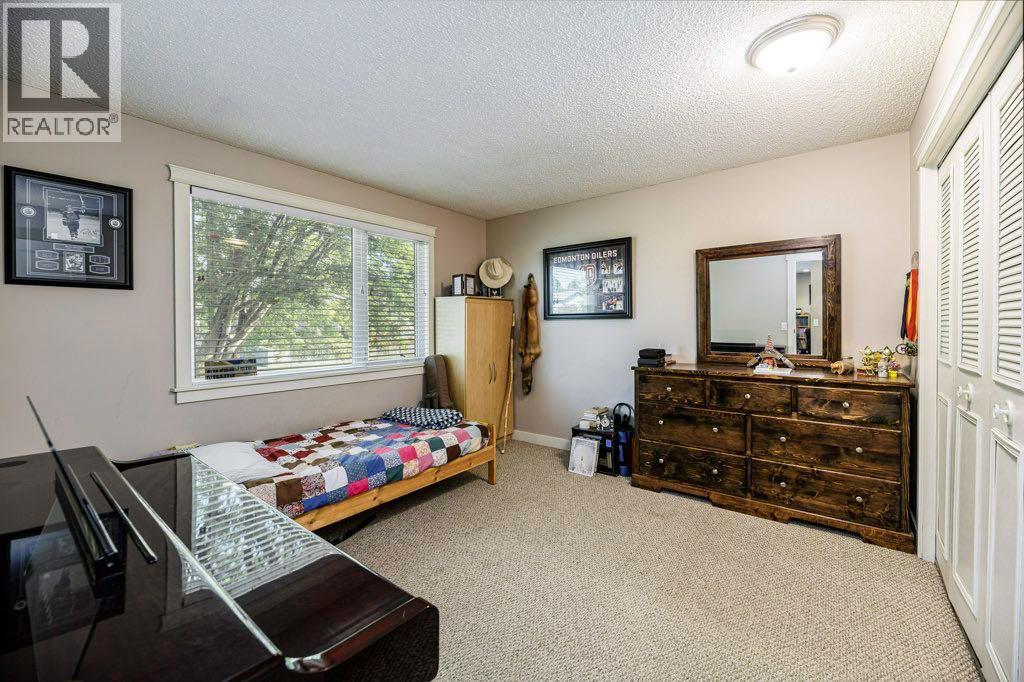 33 Fairway Drive Property Photo 28