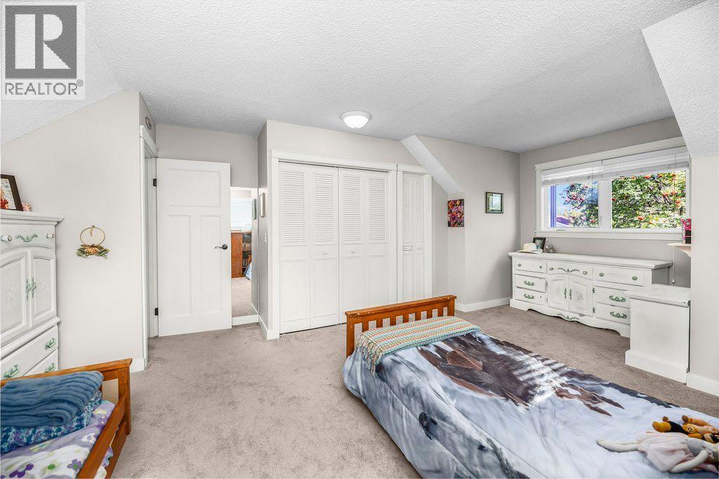 33 Fairway Drive Property Photo 33