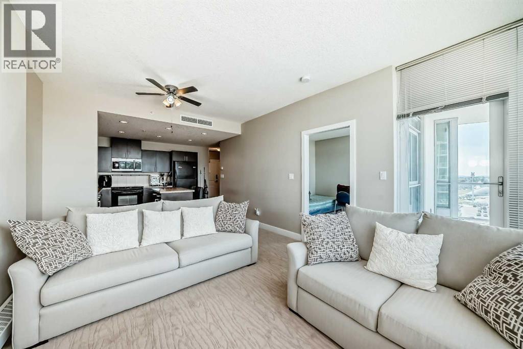 77 Spruce Place Property Photo 8