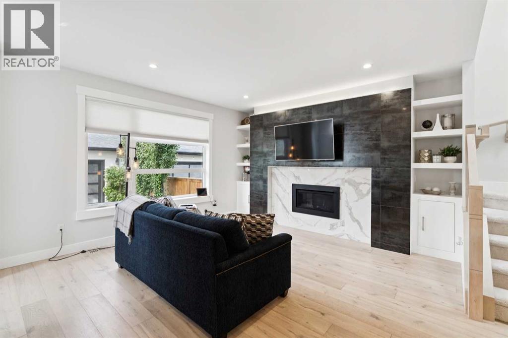 2629 32 Street Property Photo 12