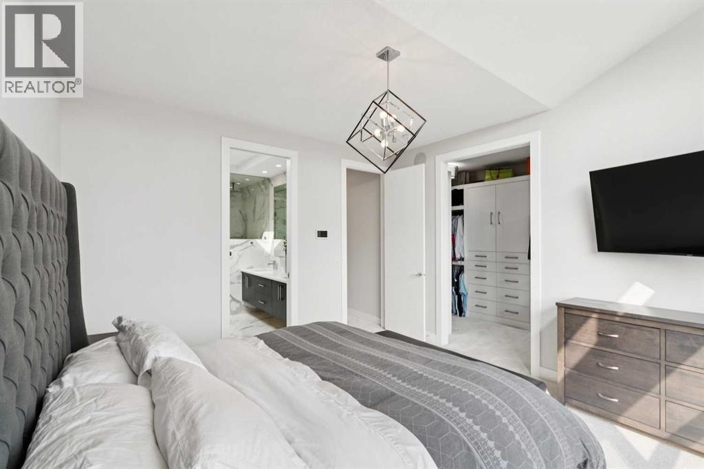 2629 32 Street Property Photo 18