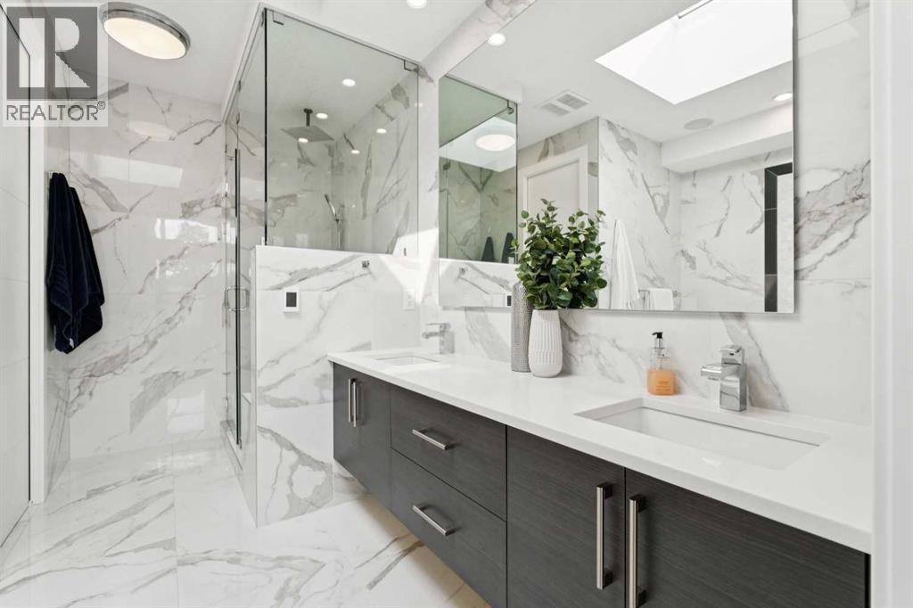 2629 32 Street Property Photo 19