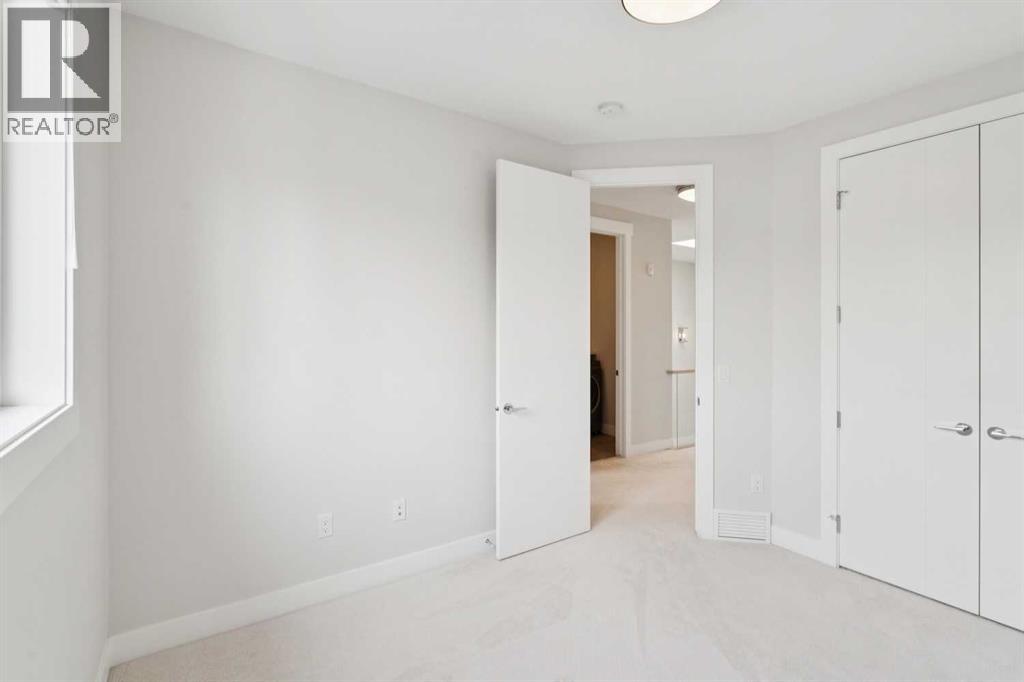 2629 32 Street Property Photo 25