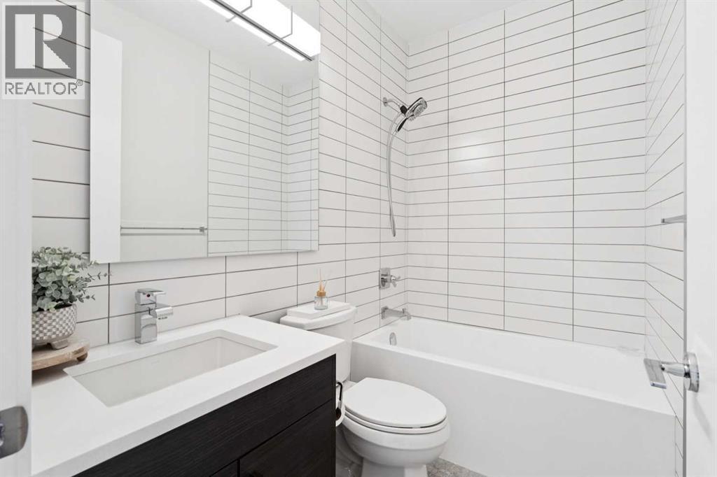 2629 32 Street Property Photo 26