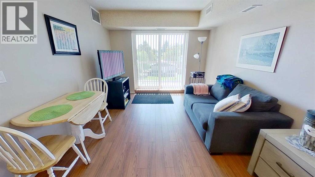 4816 50 Avenue Property Photo 8